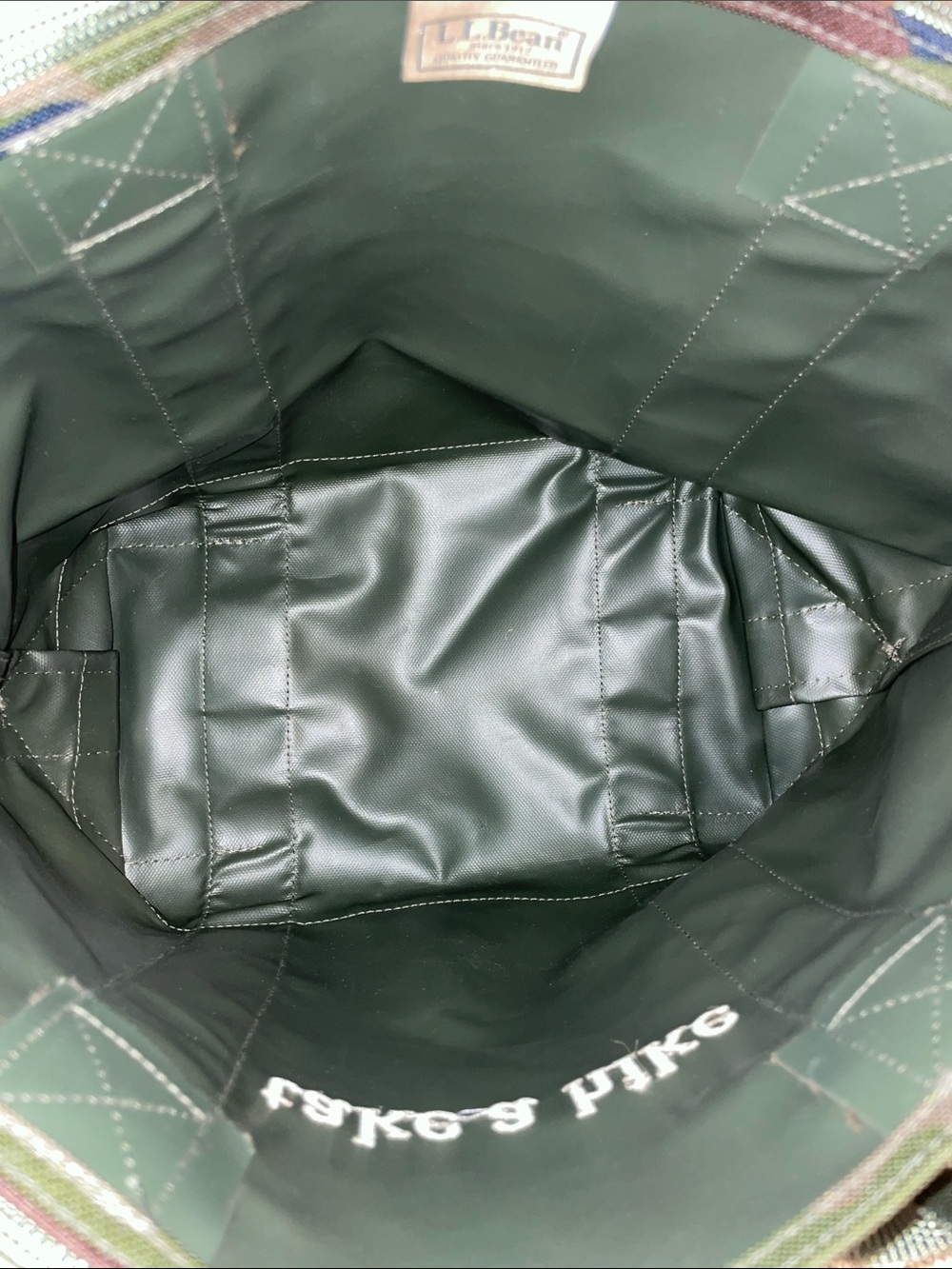 LLBean camo tote - Picture 3 of 3